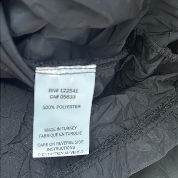 Kozan Amaya Top Pull Over Boxy Crop Top Textured Scrunched Fabric Black Size Sm - Picture 7 of 14